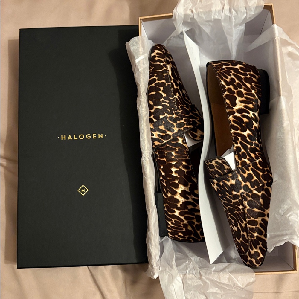 Leopard Print Flats - Picture 4 of 5